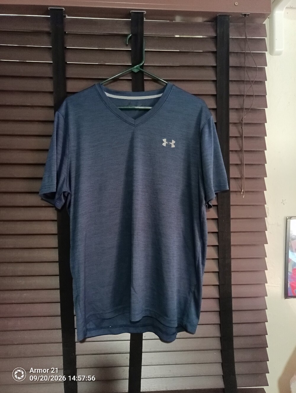 Under Armour Men's Navy Heather V-Neck Performance Tee